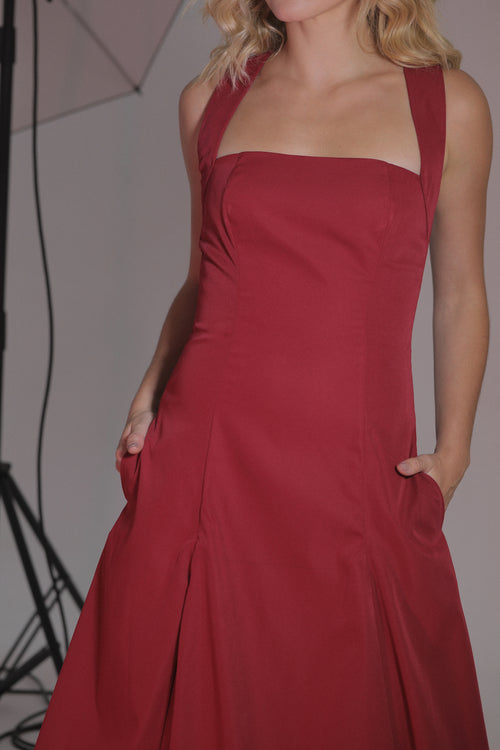Alessandra Rojo Vestido