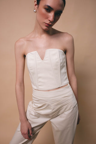 Top Mila Ivory